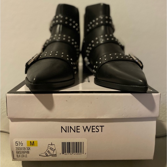 Nine West Shoes Seraphim Pointe Toe Booties. Never worn - Picture 4 of 8